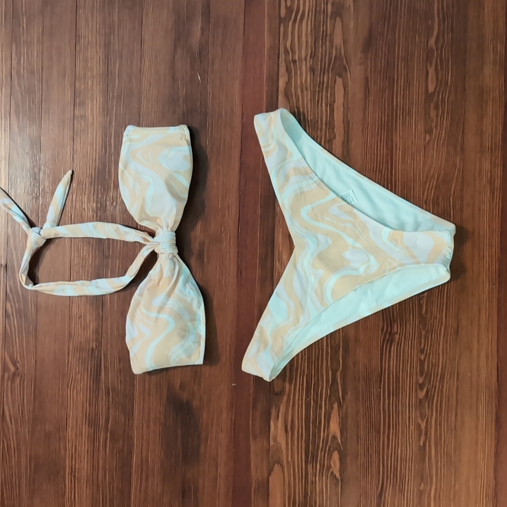Abercrombie& Fitch bikini